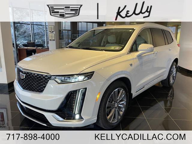 used 2022 Cadillac XT6 car, priced at $36,999