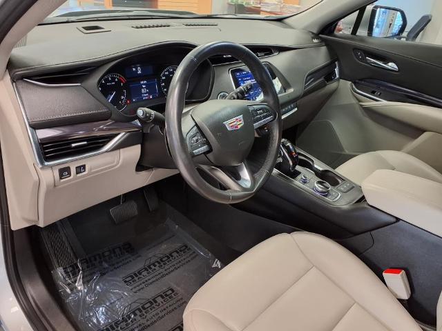 used 2021 Cadillac XT4 car, priced at $28,885