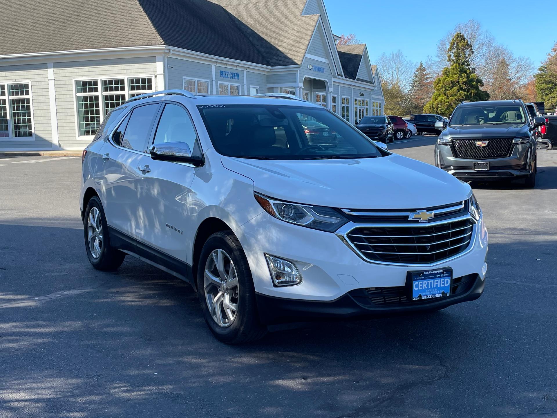 used 2021 Chevrolet Equinox car, priced at $27,995