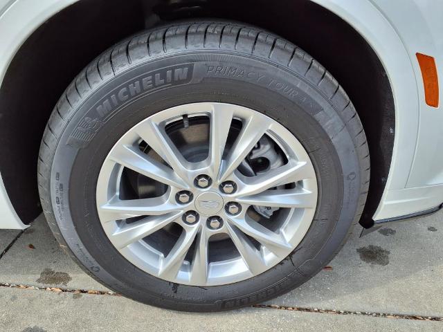 used 2025 Cadillac XT6 car, priced at $49,114
