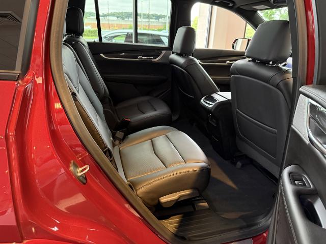 used 2021 Cadillac XT6 car, priced at $43,999