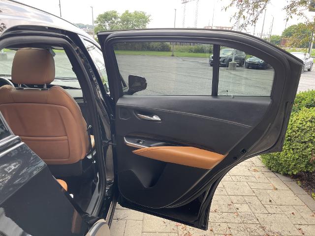 new 2021 Cadillac XT4 car, priced at $27,999