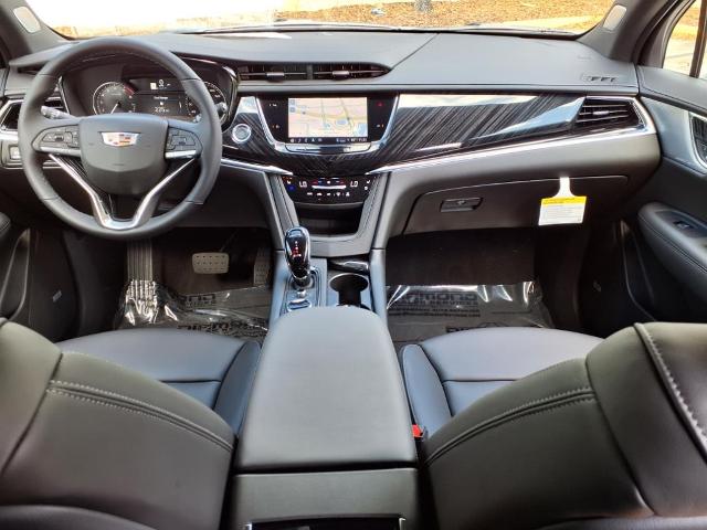 used 2025 Cadillac XT6 car, priced at $54,790