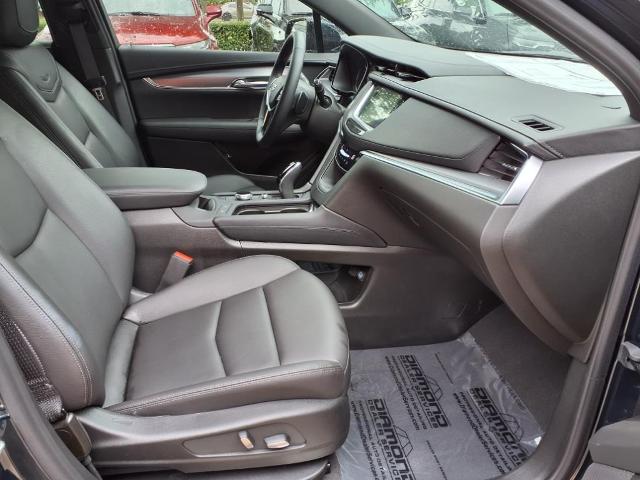 used 2025 Cadillac XT5 car, priced at $41,610