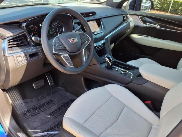 used 2025 Cadillac XT5 car, priced at $61,210