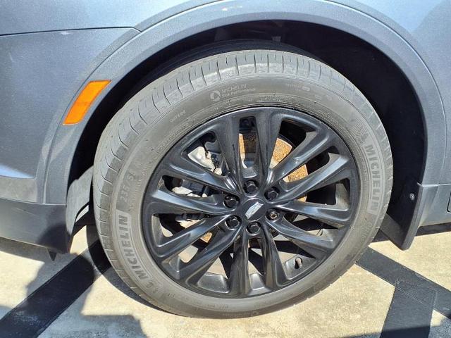 used 2021 Cadillac XT5 car, priced at $30,099