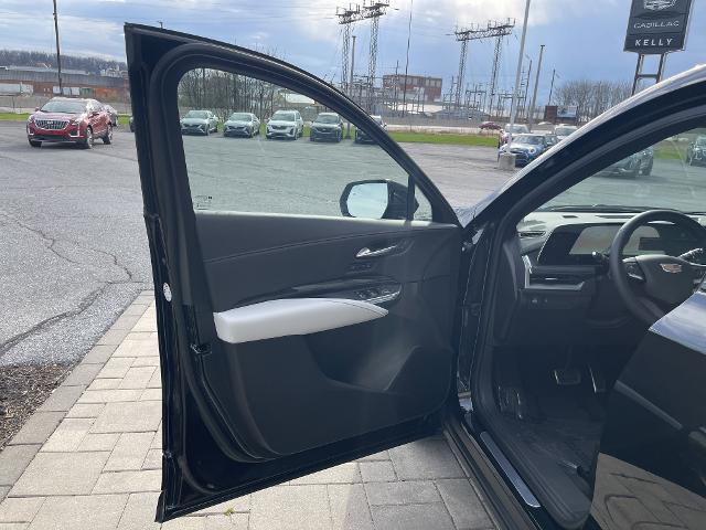 new 2025 Cadillac XT4 car, priced at $47,999