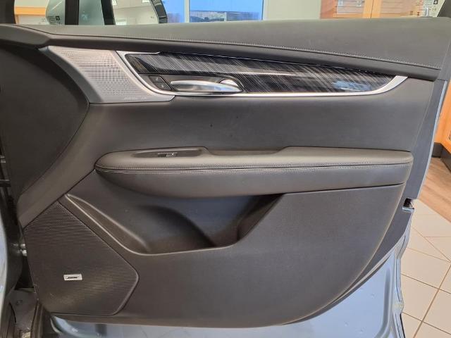 used 2024 Cadillac XT6 car, priced at $44,072