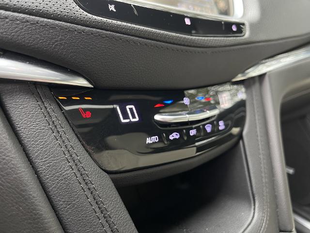 new 2020 Cadillac XT5 car, priced at $26,999