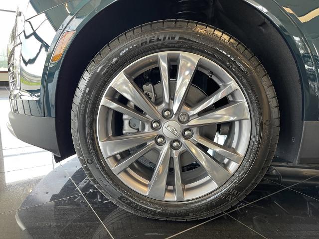 used 2024 Cadillac XT5 car, priced at $50,540