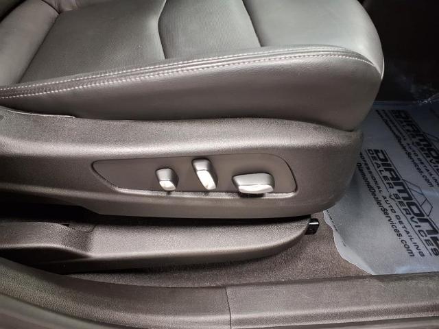 used 2024 Cadillac XT6 car, priced at $43,454