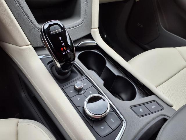 used 2025 Cadillac XT6 car, priced at $59,189