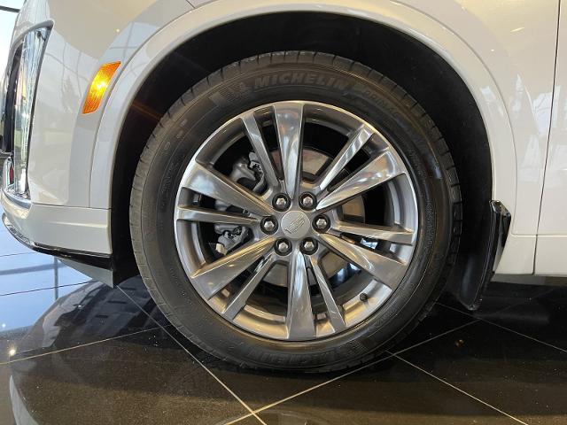 used 2022 Cadillac XT6 car, priced at $36,999