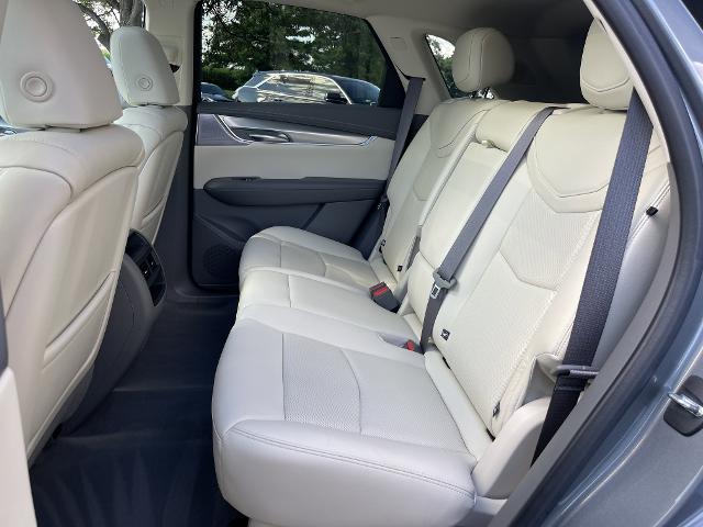 new 2020 Cadillac XT5 car, priced at $35,000