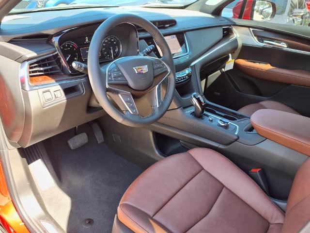 used 2025 Cadillac XT5 car, priced at $53,860
