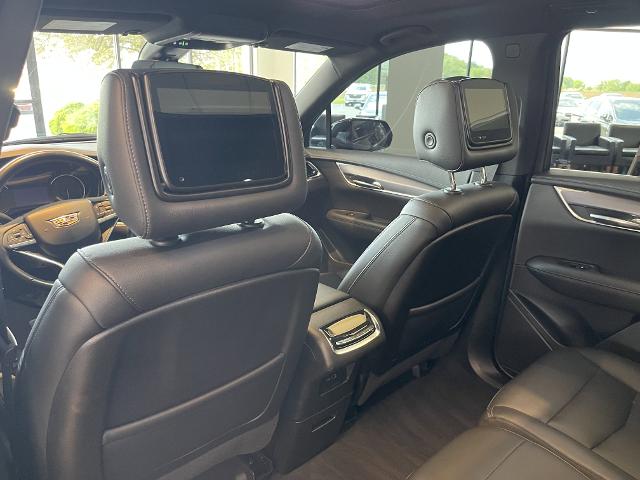 used 2022 Cadillac XT6 car, priced at $35,000