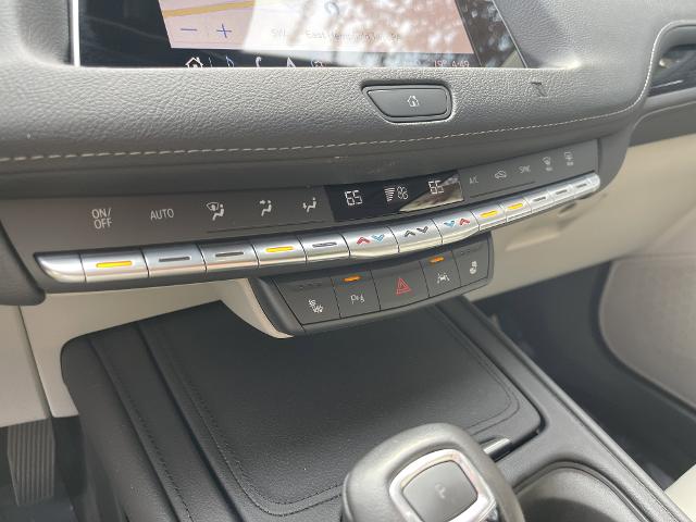 new 2019 Cadillac XT4 car, priced at $28,999