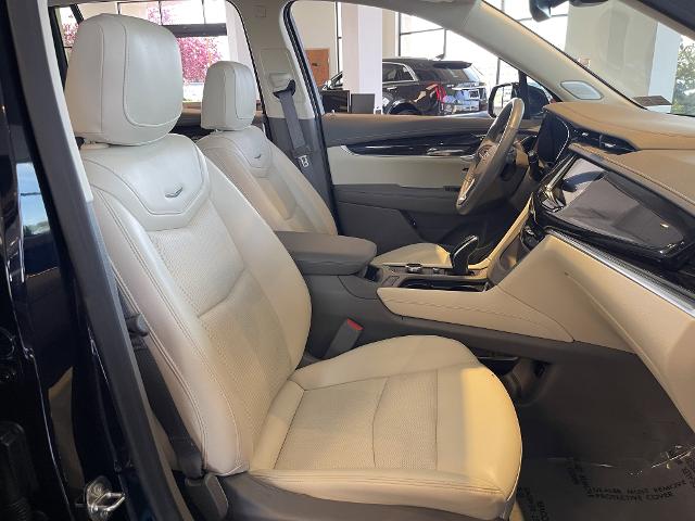 used 2022 Cadillac XT6 car, priced at $40,999