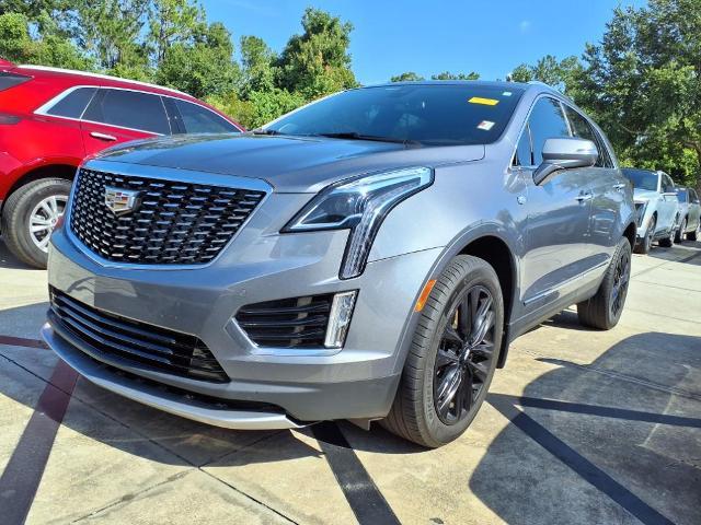 new 2021 Cadillac XT5 car, priced at $30,099