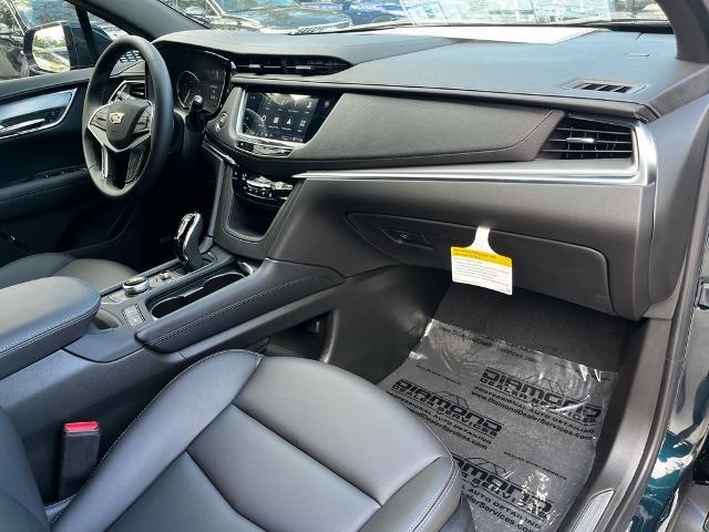 used 2025 Cadillac XT5 car, priced at $44,315