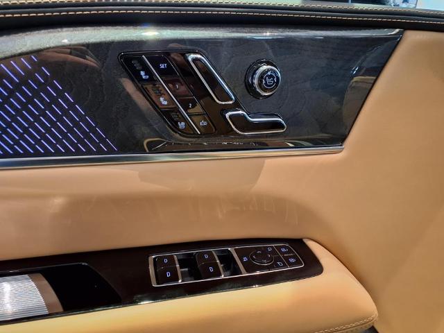used 2025 Cadillac ESCALADE IQ car