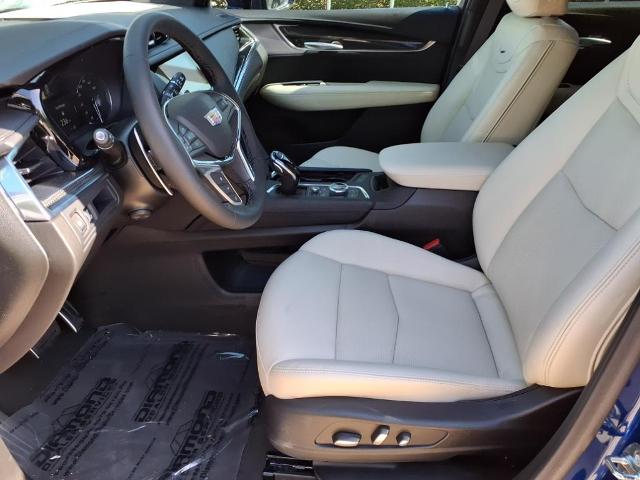 used 2025 Cadillac XT5 car, priced at $61,210