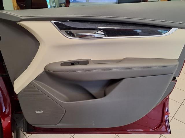 used 2020 Cadillac XT6 car, priced at $26,456