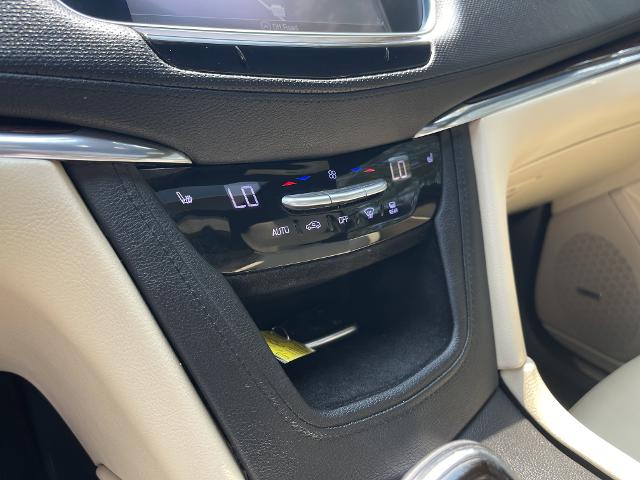 new 2017 Cadillac XT5 car, priced at $19,999