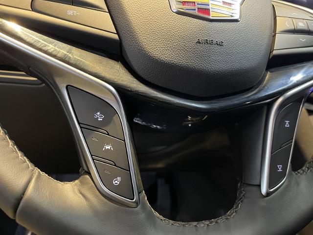 used 2025 Cadillac XT5 car, priced at $52,615