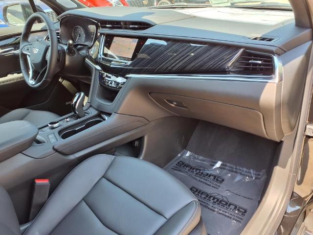 used 2025 Cadillac XT6 car, priced at $58,565