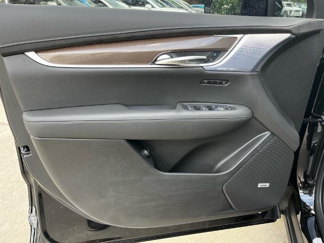 used 2025 Cadillac XT6 car, priced at $63,530