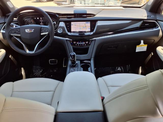 used 2025 Cadillac XT6 car, priced at $64,365
