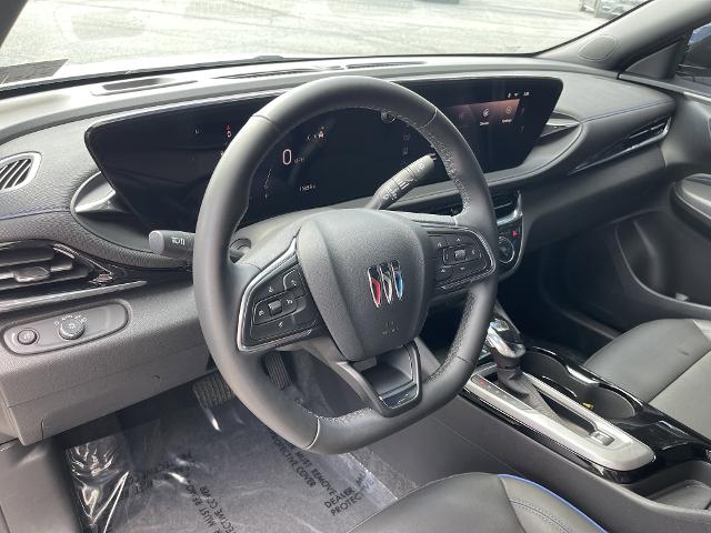 new 2024 Buick Envista car, priced at $25,999