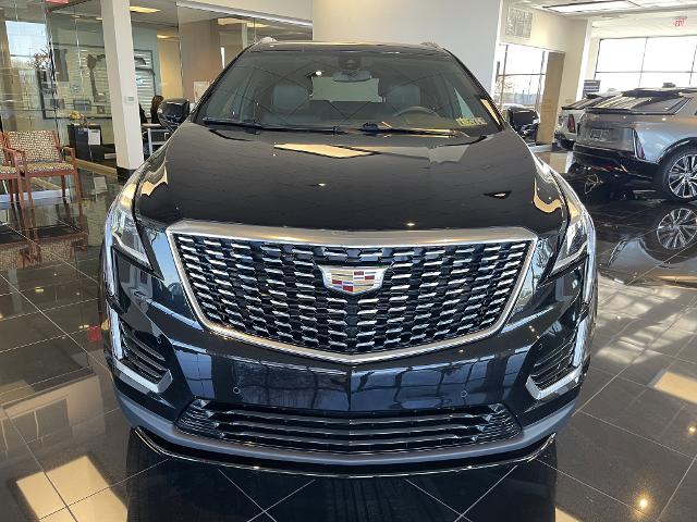 used 2022 Cadillac XT5 car, priced at $31,999