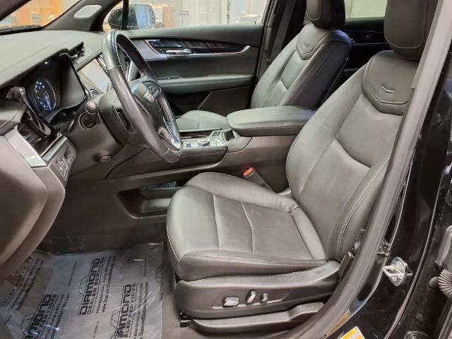 used 2024 Cadillac XT6 car, priced at $43,454