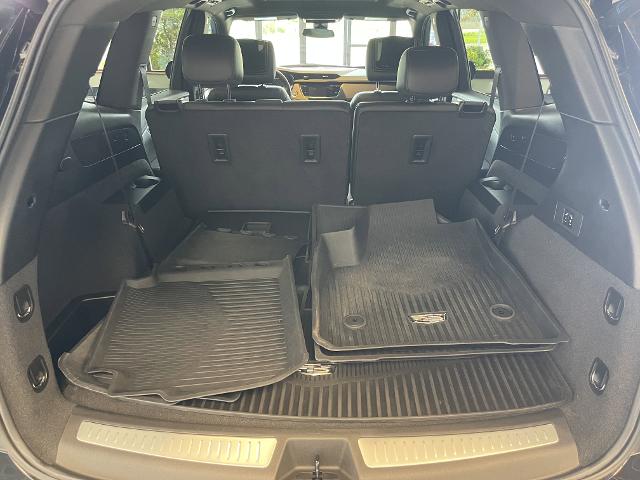 used 2022 Cadillac XT6 car, priced at $35,000