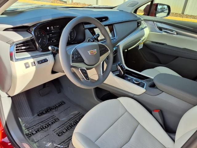 used 2025 Cadillac XT5 car, priced at $55,690
