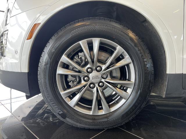 used 2022 Cadillac XT5 car, priced at $39,999