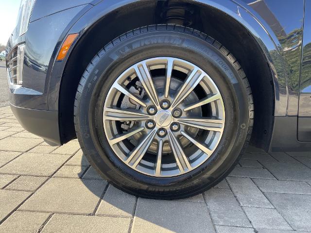new 2017 Cadillac XT5 car, priced at $19,999