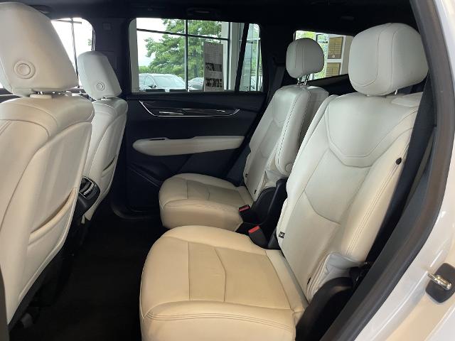 used 2022 Cadillac XT6 car, priced at $45,999