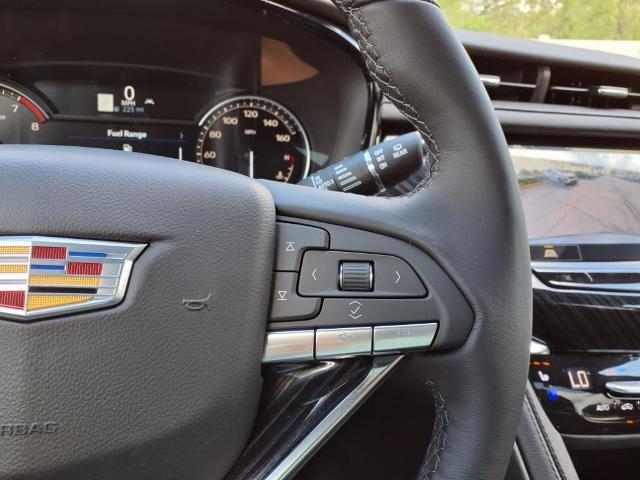 used 2025 Cadillac XT6 car, priced at $54,790