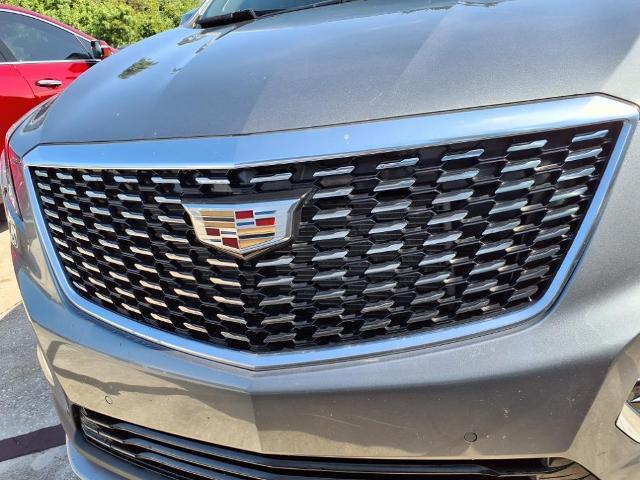used 2021 Cadillac XT5 car, priced at $30,099