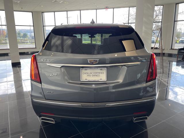 new 2022 Cadillac XT5 car, priced at $27,500